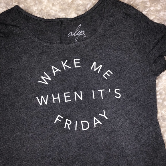 Graphic Tee || Alya Top - Picture 6 of 6